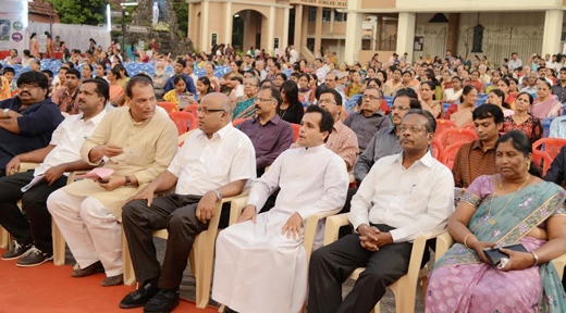 christa kala13dec1 4